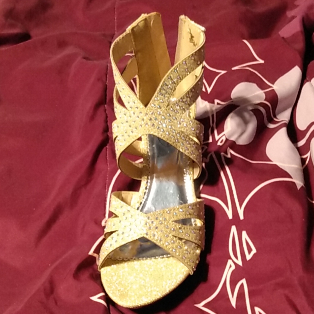 Girls gold pageant shoes